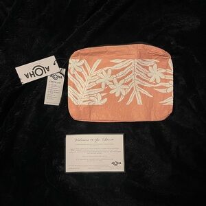 ALOHA Collection - Small travel pouch